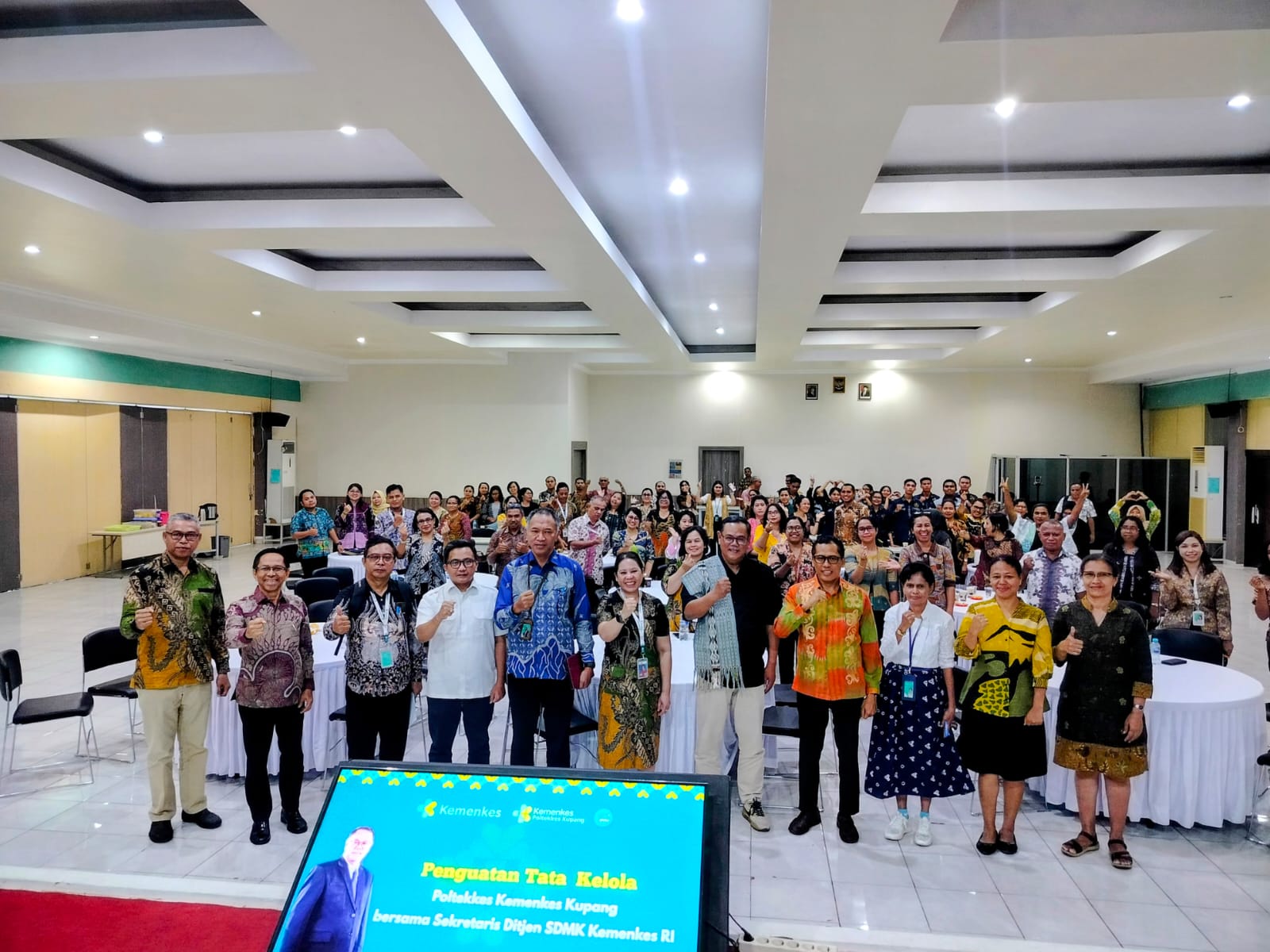 KUNJUNGAN SESDITJEN SDMK KEMENTERIAN KESEHATAN RI KE POLTEKKES KEMENKES KUPANG